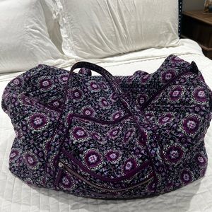 Barely used Vera Bradley extra large duffle bag